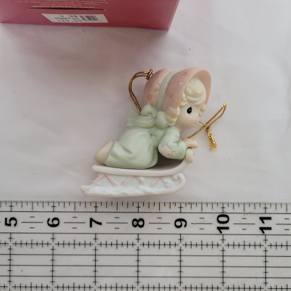 Precious Moments 1999 Limited Edition Porcelain Sled Ornament 587788 Enesco